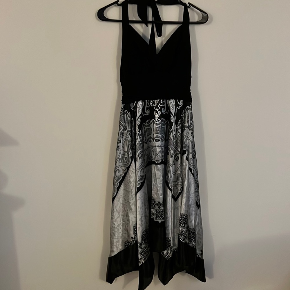 Women’s black and gray dress